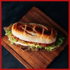 Sánguche de milanesa tucumano